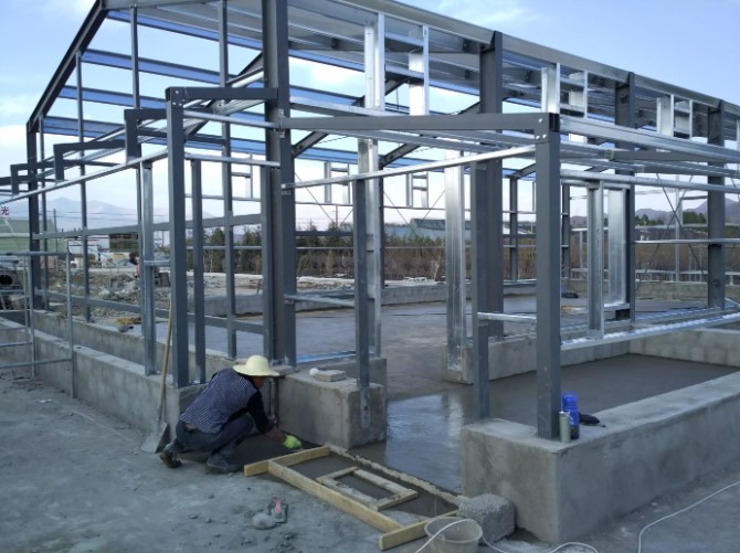 Light Weight PEB Prefabricated Steel Structure Warehouse